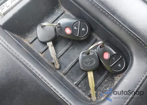 2016 Toyota Tundra Crewmax 1794/Platinum из США, поврежденный, VIN 5TFAW5F17GX572846